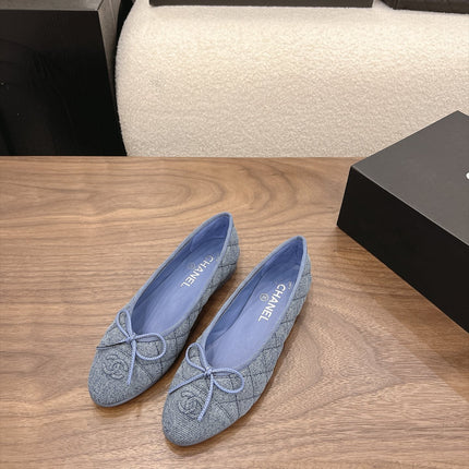 CHANEL 26S BALLET FLATS IN BLUE DENIM WITH CC LOGO & BOW DETAIL