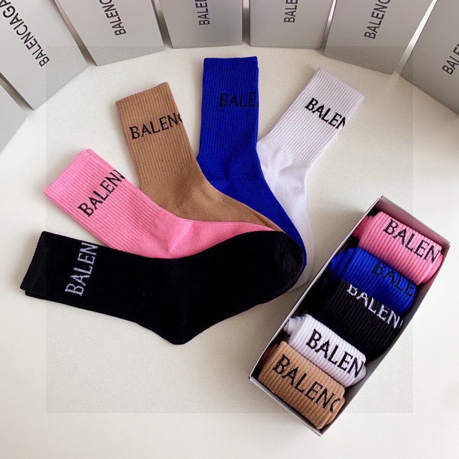 BALENCIAGA 26S CREW SOCKS 263814 (1 BOX)