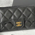 25S CLASSIC FLAP CARD HOLDER 11 IN BLACK CAVIAR GOLD HARDWARE