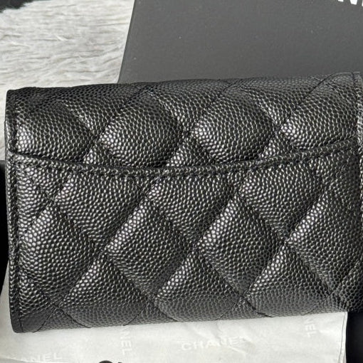 25S CLASSIC FLAP CARD HOLDER 11 IN BLACK CAVIAR GOLD HARDWARE