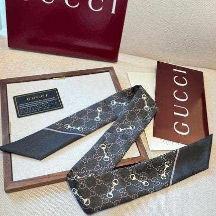 DIOR 26S SCARF 105CM IN SILK 316522