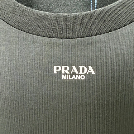 PRADA 26S SHORT SLEEVED T-SHIRT 720