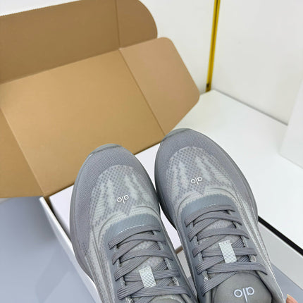 ALO 25S SNEAKER IN GREY MESH FABRIC