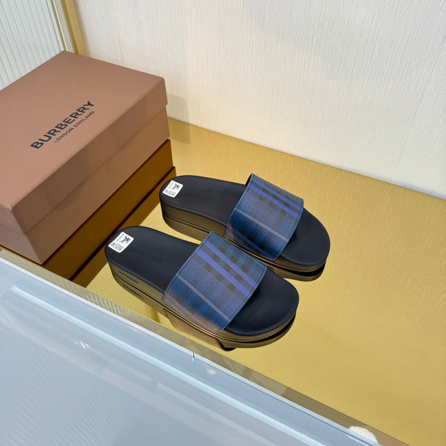 BURBERRY 26S SLIDES SANDAL IN BLUE CALFSKIN