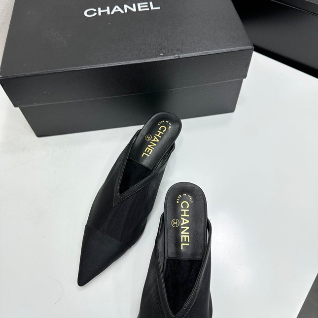 CHANEL 26S HIGH HEELS MULES 35 MM IN BLACK MESH