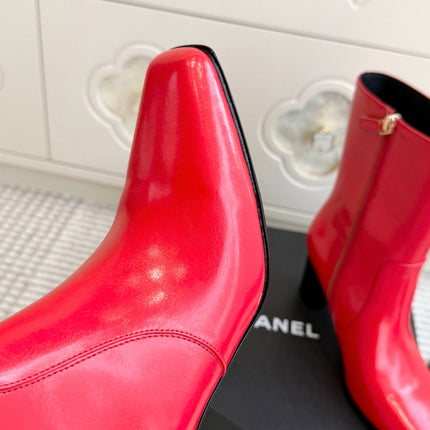 CHANEL 26S HIGH HEEL ANKLE BOOTS 70 MM IN RED CALFSKIN SQUARE TOE