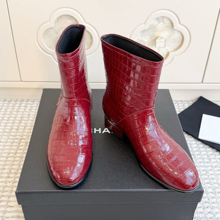 CHANEL 26S SHORT BOOTS IN RED PATENT CROCODILE EMBOSSED