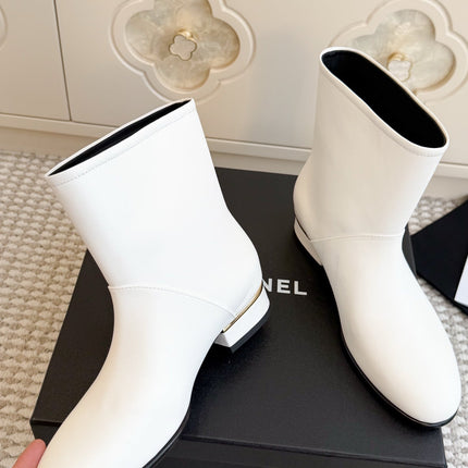 CHANEL 26S SHORT BOOTS IN WHITE CALFSKIN