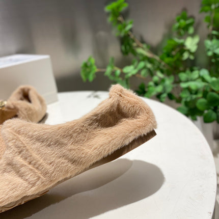 LOEWE 26S BALLET FLATS IN BEIGE SHEARLING