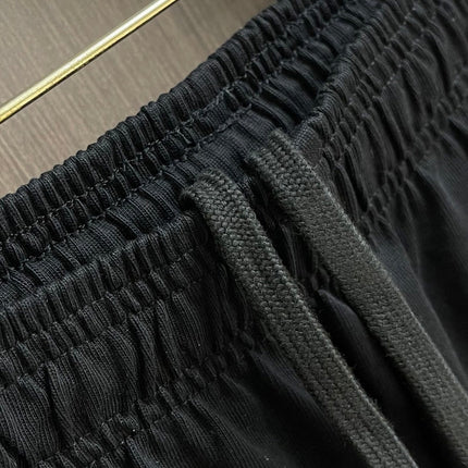 FENDI 26S BERMUDA SHORTS 243
