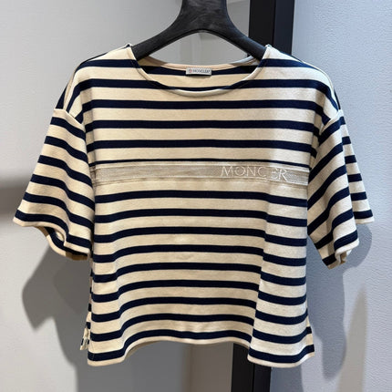 MONCLER 26S SHORT-SLEEVE T-SHIRT 677