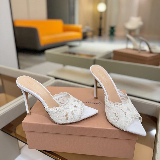 GIANVITO ROSSI 26S HEELED SANDALS 105 MM IN WHITE SUEDE AND LACE