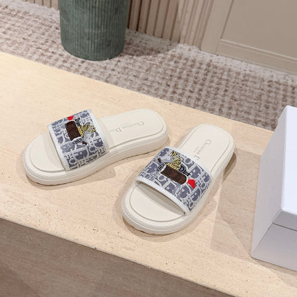 DIOR 26S SLIDE SANDALS IN WHITE MONOGRAM EMBROIDERED CANVAS