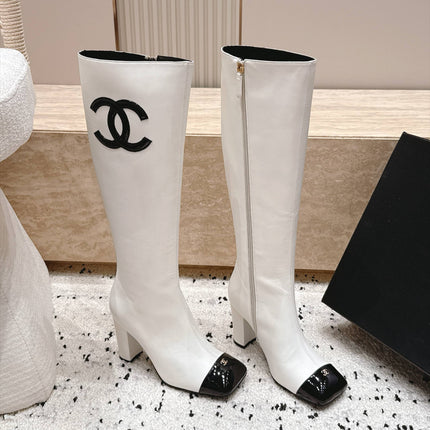 CHANEL 26S KNEE HIGH BOOTS 90 MM IN WHITE CALFSKIN AND BLACK PATENT