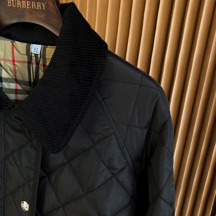 BURBERRY 26S BELTED QUILTED JACKET 511