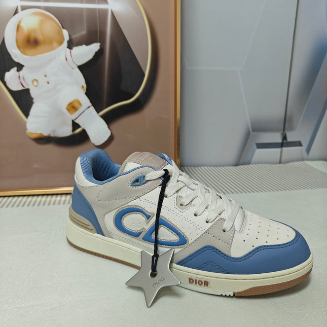 DIOR 26S LOW-TOP SNEAKER IN WHITE AND LIGHT BLUE CALFSKIN