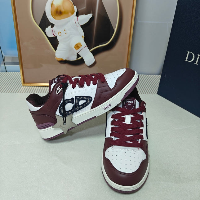DIOR 26S LOW-TOP SNEAKER IN WHITE AND BURGUNDY RED CALFSKIN