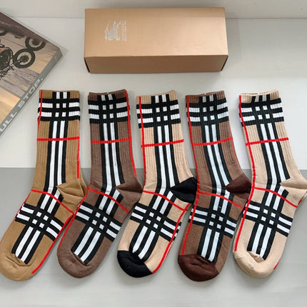 BURBERRY 26S CREW SOCKS 408690 (1 BOX)