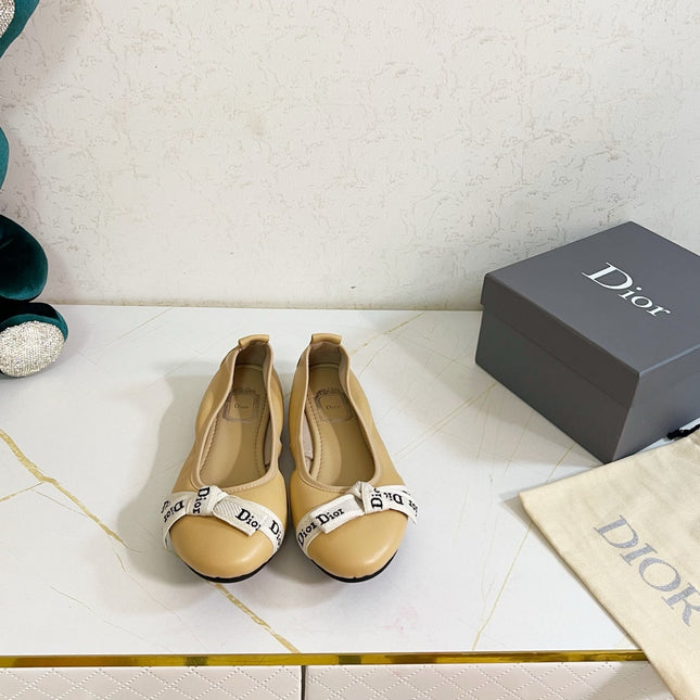 DIOR 26S BOW BALLET FLATS IN BEIGE CALFSKIN