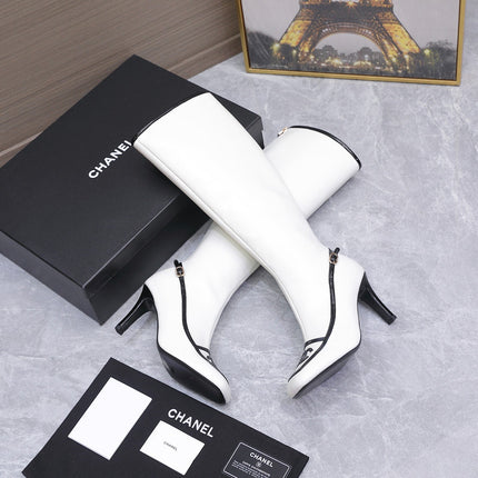 CHANEL 26S KNEE HIGH BOOTS 80 MM  IN WHITE CALFSKIN WITH BLACK PATENT LEATHER TRIM AND CC LOGO ON TOE CAP