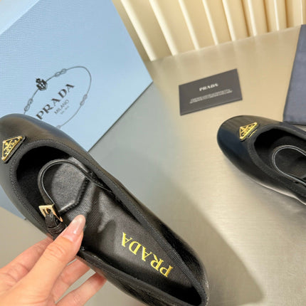 PRADA 26S MARY JANE FLATS IN BLACK SHINY CALFSKIN