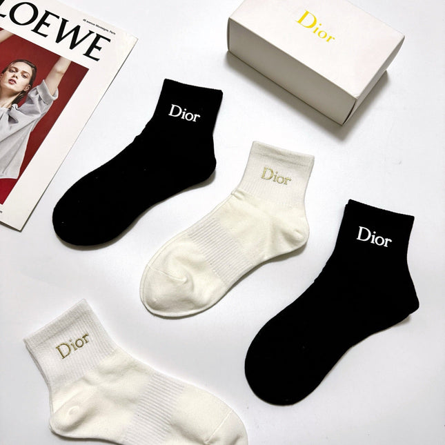 DIOR 26S ANKLE SOCKS 403637 (1 BOX)