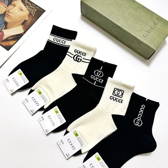 GUCCI 26S CREW SOCKS 407176 (1 BOX)
