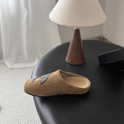 CHANEL 26S MULES IN BROWN SUEDE ROUND TOE