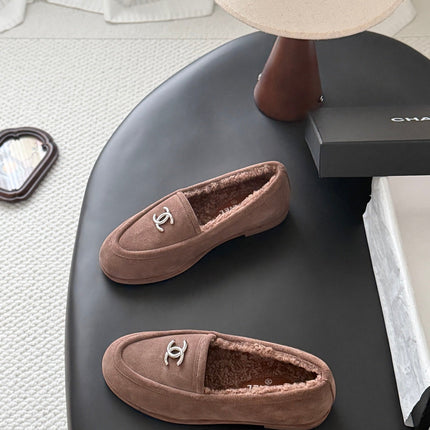 CHANEL 26S LOAFERS IN TAUPE SUEDE AND SHEARLING LINING