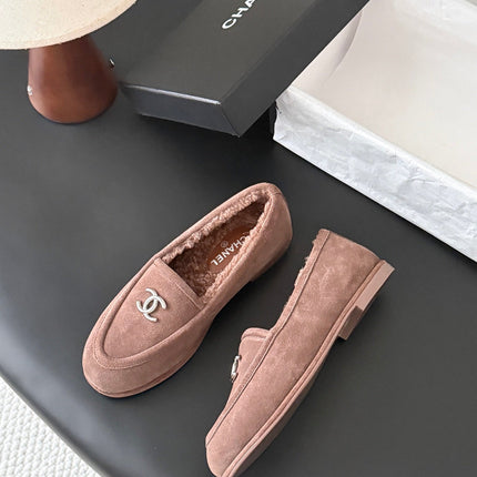 CHANEL 26S LOAFERS IN TAUPE SUEDE AND SHEARLING LINING