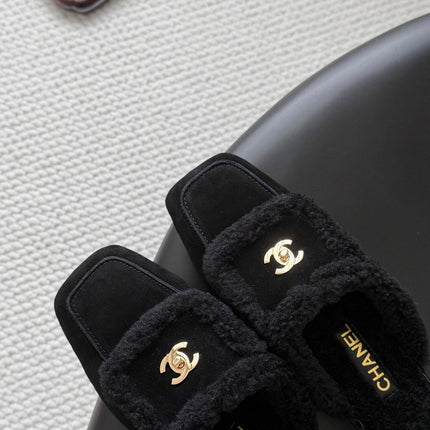 CHANEL 26S MULES IN BLACK SHEARLING AND SUEDE