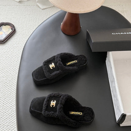 CHANEL 26S MULES IN BLACK SHEARLING AND SUEDE