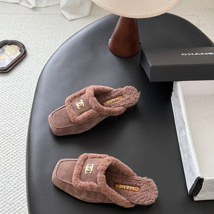 CHANEL 26S MULES IN TAUPE SHEARLING AND SUEDE