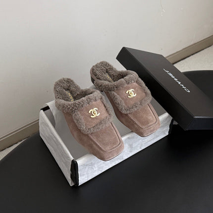 CHANEL 26S MULES IN GREY SHEARLING AND SUEDE