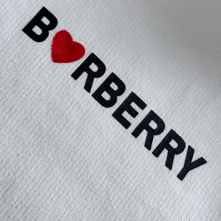 BURBERRY 26S CREW-NECK SWEATSHIRT 547