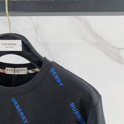 BURBERRY 26S SHORT-SLEEVE CREW-NECK T-SHIRT 470