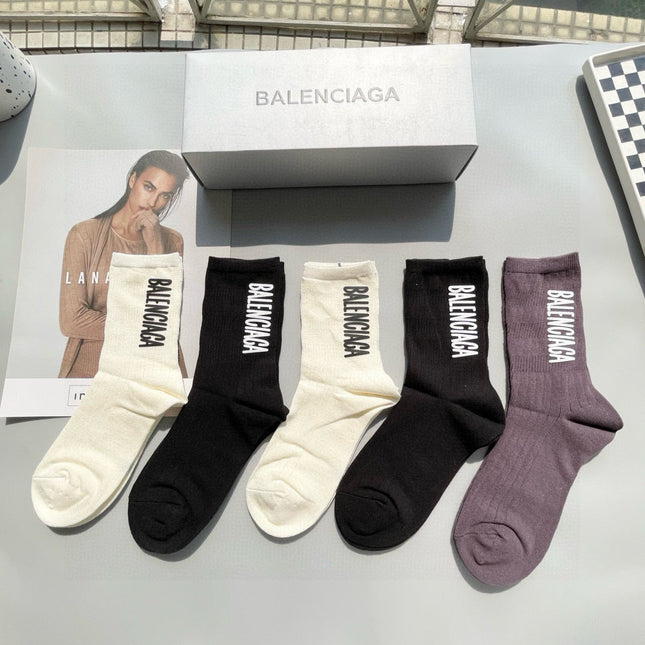 BALENCIAGA 26S CREW SOCKS 561313 (1 BOX)