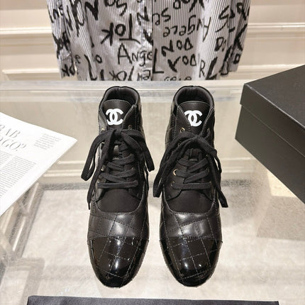 CHANEL 26S HIGH HEEL KNEE HIGH BOOTS 70 MM IN BLACK LAMBSKIN AND PATENT CALFSKIN