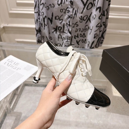 CHANEL 26S HIGH HEEL ANKLE BOOTS 70 MM IN WHITE LAMBSKIN AND BLACK PATENT CALFSKIN