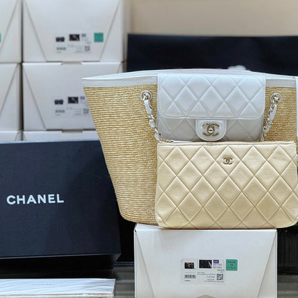 CHANEL 26S TOTE BAG 18 IN BEIGE FABRIC AND WHITE CALFSKIN