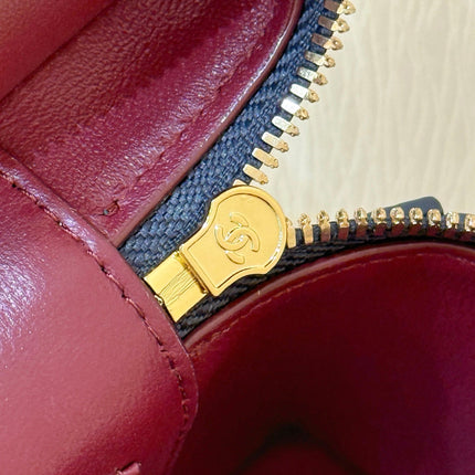 CHANEL 26S MINI BOX BAG 14 IN BLACK CALFSKIN CROCODILE EMBOSSED