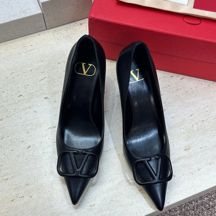 VALENTINO 26S HIGH HEELS 80 MM IN BLACK CALFSKIN