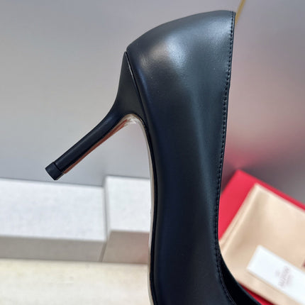 VALENTINO 26S HIGH HEELS 80 MM IN BLACK CALFSKIN