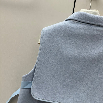 HERMES 26S SLEEVELESS JACKET 856